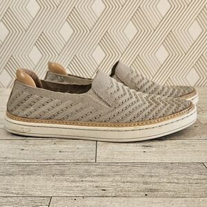 UGG Women's Knit Slip-On Loafers in Taupe and White
